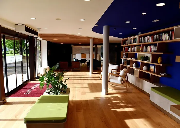 Mercure Saint Michel