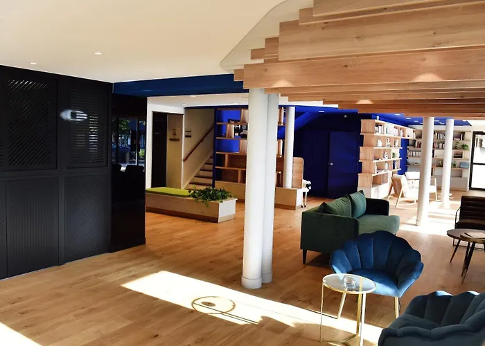 Mercure Saint Michel Hotell