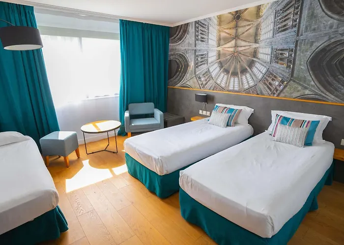 Mercure Saint Michel Hotel