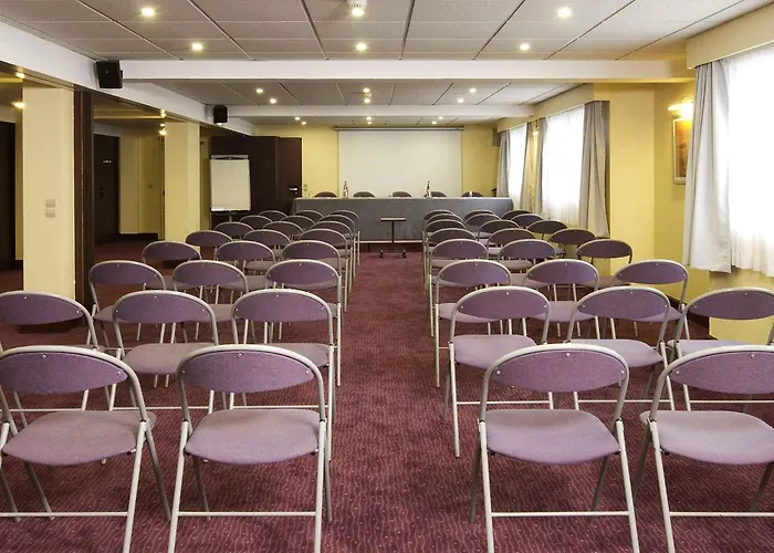 Mercure Saint Michel 4*