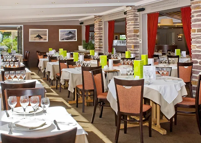 Mercure Saint Michel Hotell