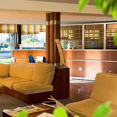 Mercure Saint Michel 4*