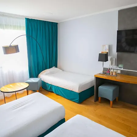 Mercure Saint Michel Hotel