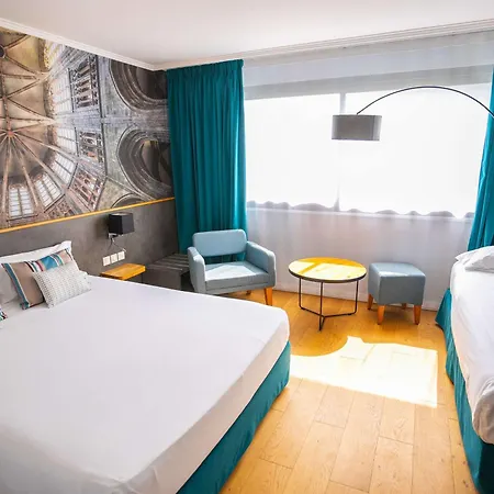 Mercure Saint Michel 4*