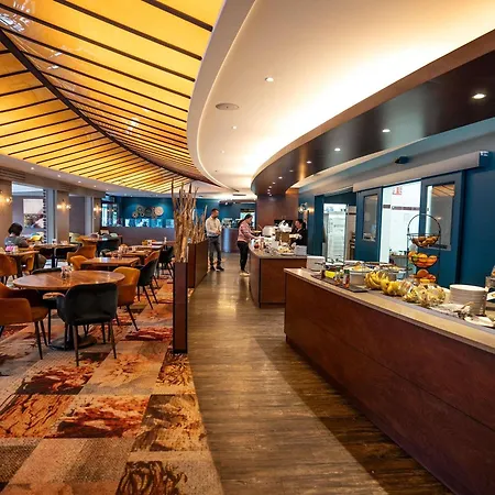 Mercure Saint Michel 4*