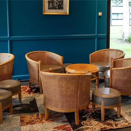 Mercure Saint Michel 4*