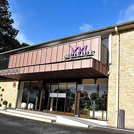 Mercure Saint Michel Hotel 4*