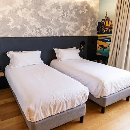 Mercure Saint Michel Hotel