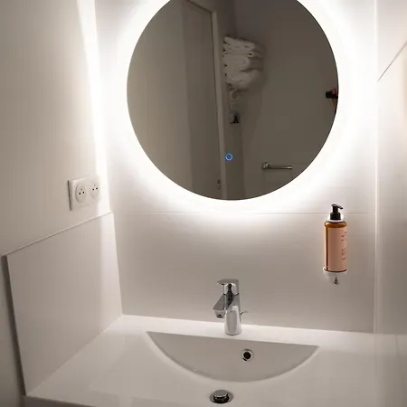 Mercure Saint Michel 4*