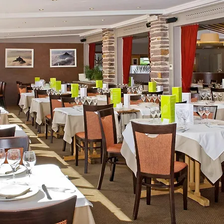 Mercure Saint Michel Hotel