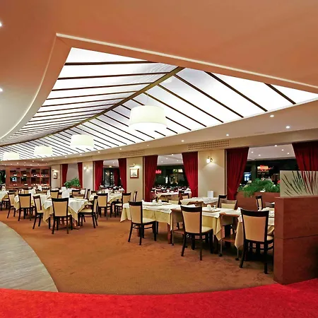 Mercure Saint Michel Otel