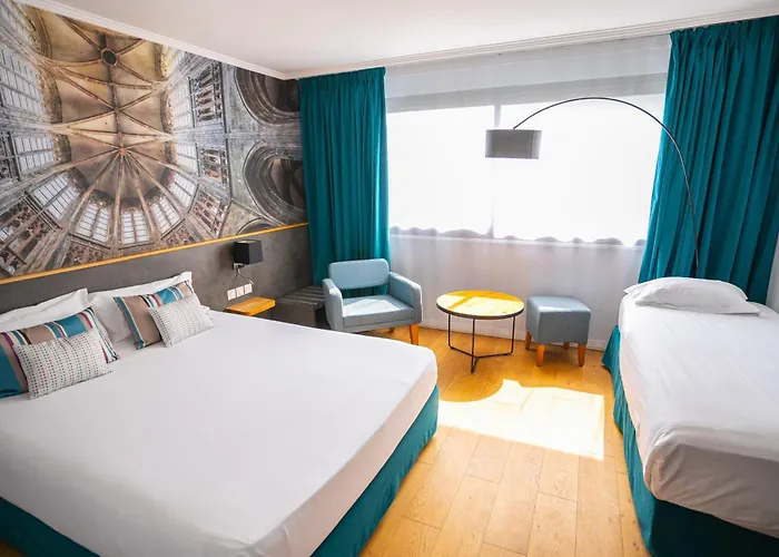 Mercure Saint Michel فندق