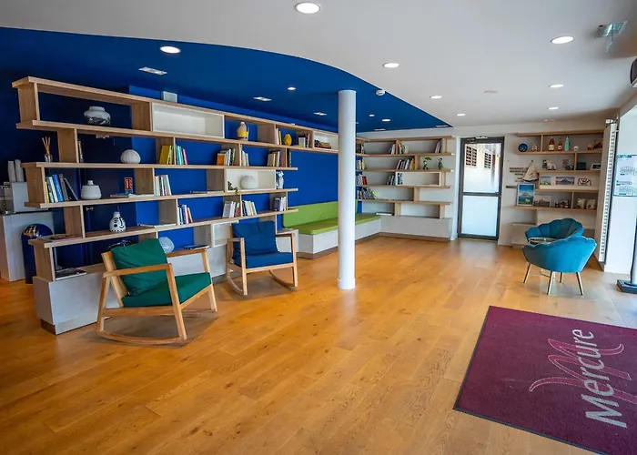 Mercure Saint Michel מלון