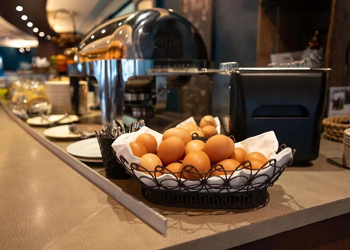 Mercure Saint Michel 4*